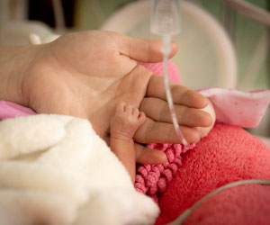 Передчасні пологи: причини та симптоми