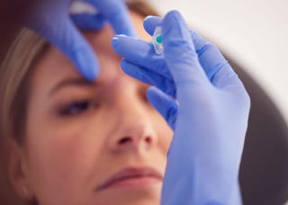 Чи безпечний ботулотоксин під час стимуляції яєчників?