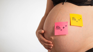 Резус-конфликт при беременности: причины, риски и профилактика